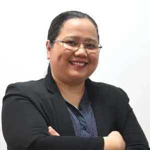 Llewelyn Dela Cruz - Author Photo